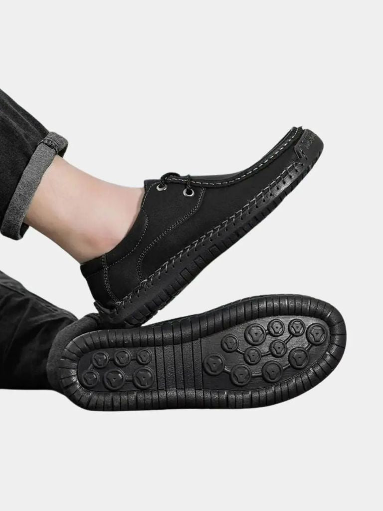 Classic Wanderer Men's Shoes