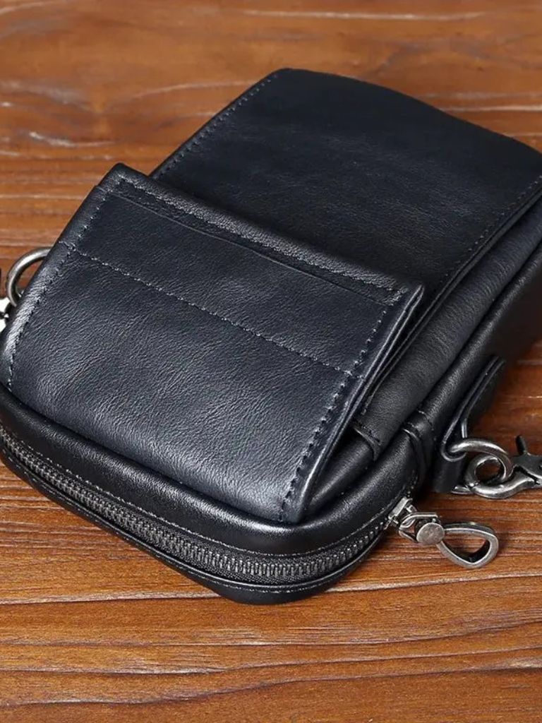 Essential Small Leather Shoulder Bag
