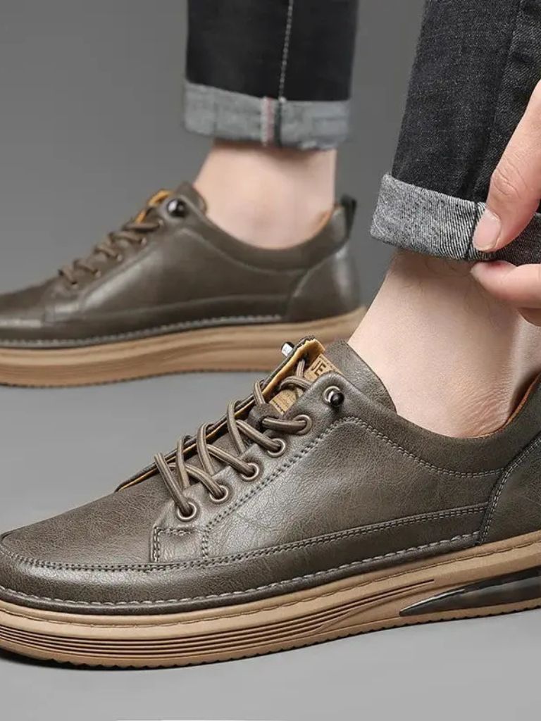 Urban Explorer Mens Sneaker