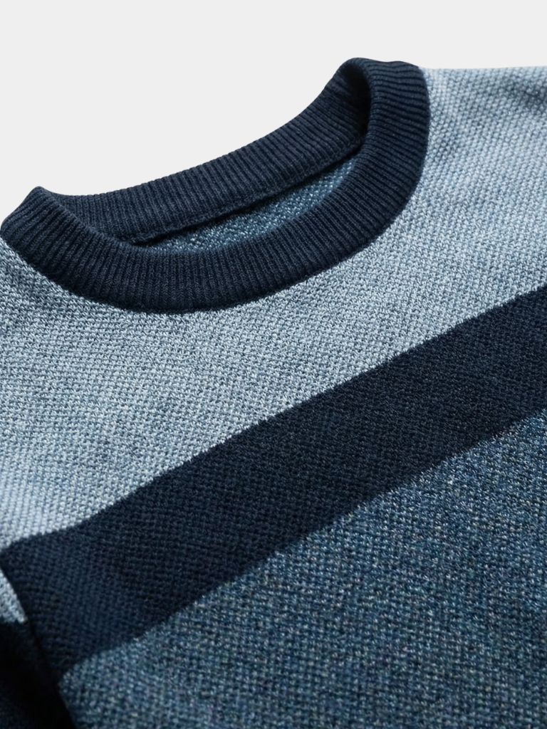 Linear Fusion Pullover - Cross & Crown