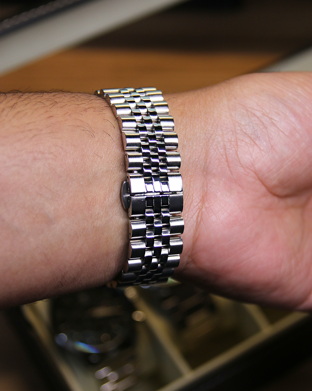 Sterling Crest Watch