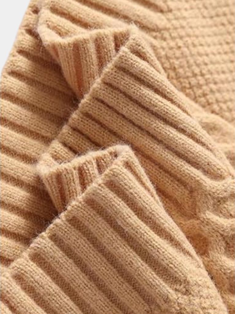 Giovanni Classic Knit Sweater