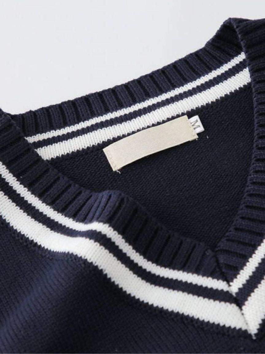 Old Money Essential Knit Vest - Cross & Crown