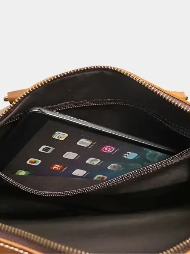 Rome Duffle Bag - Cross & Crown