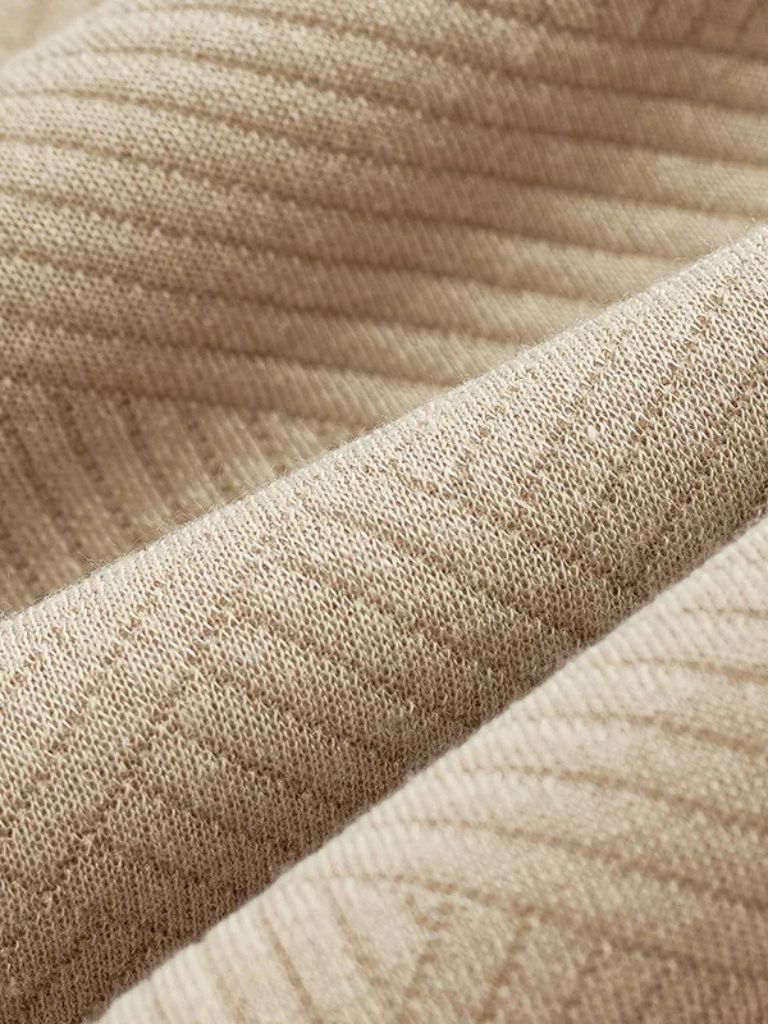 Sandmoor Luxe Pullover - Cross & Crown