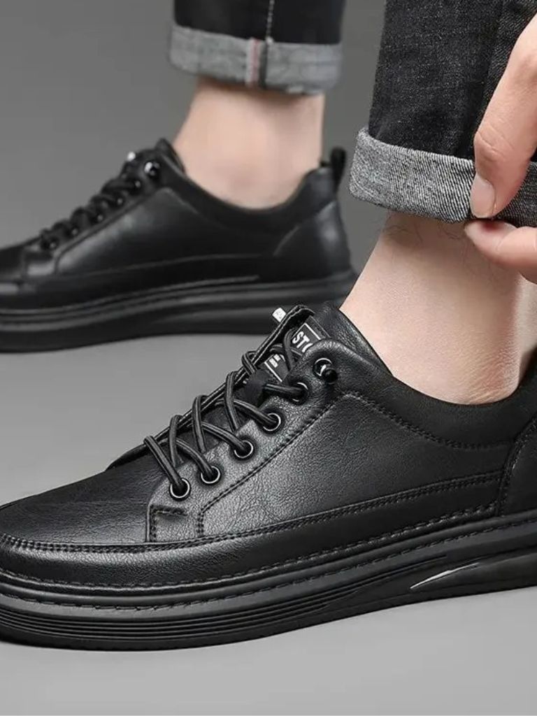 Urban Explorer Mens Sneaker